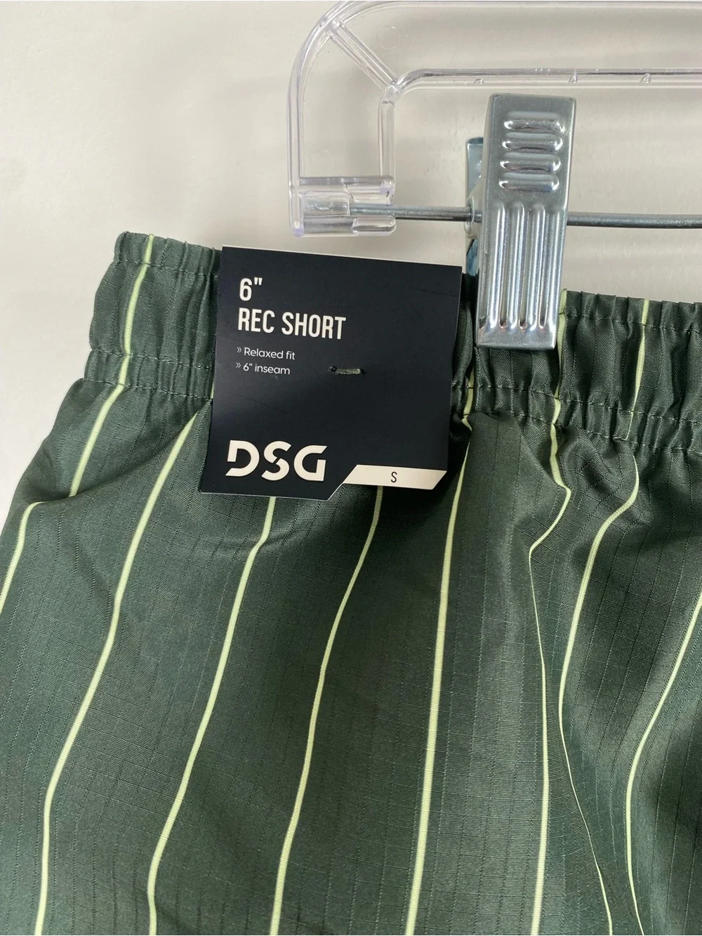 NWT DSG Men's Pinstripe Olive Green 6